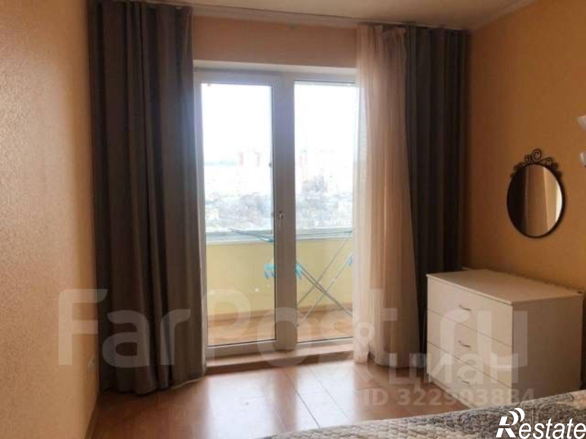 Сдать квартиру за 48 000 рублей на пр-кт 100-летия Владивостока, 120А