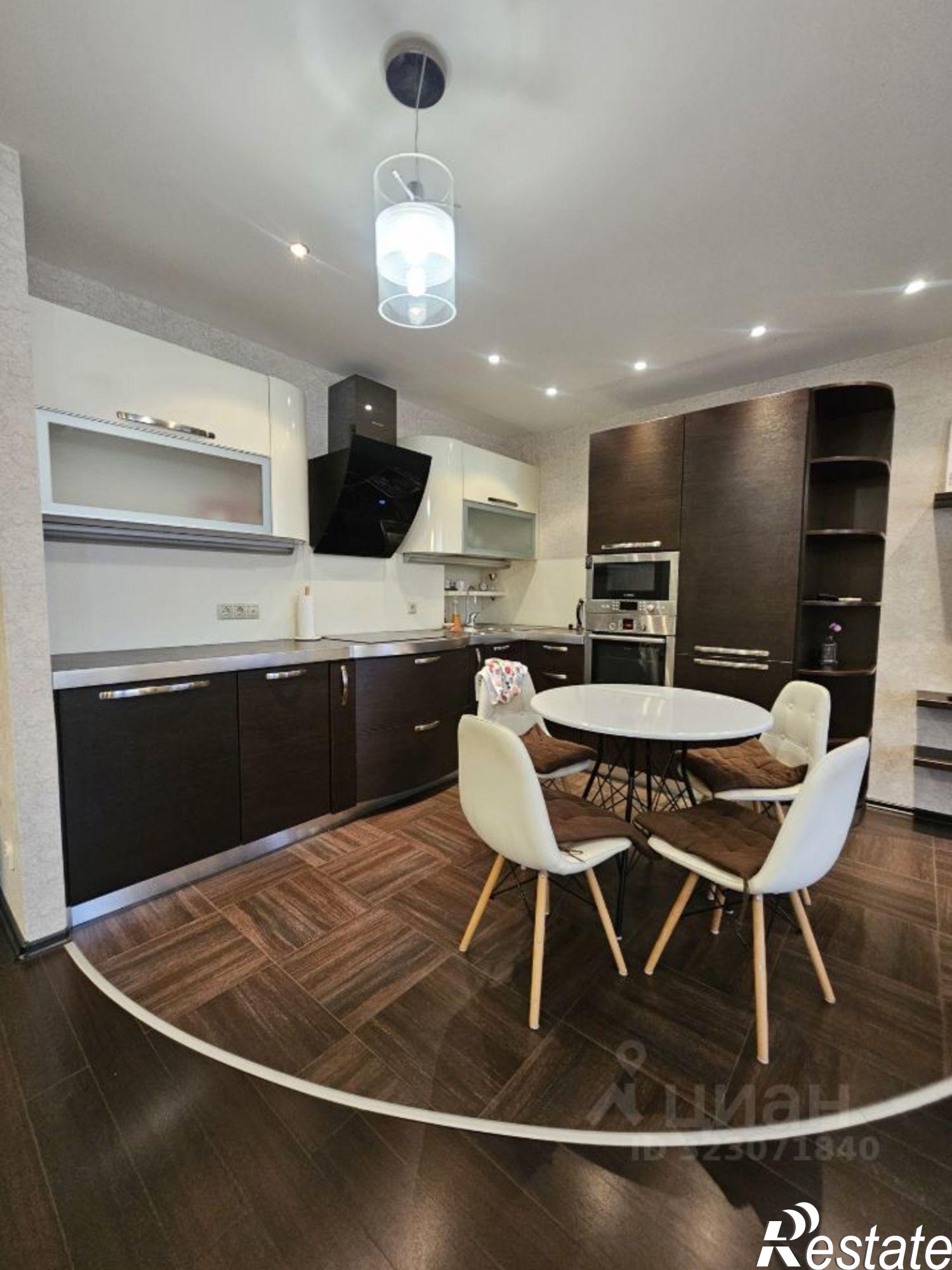 Сдать квартиру за 65 000 рублей на 2-я Круговая улица, 12