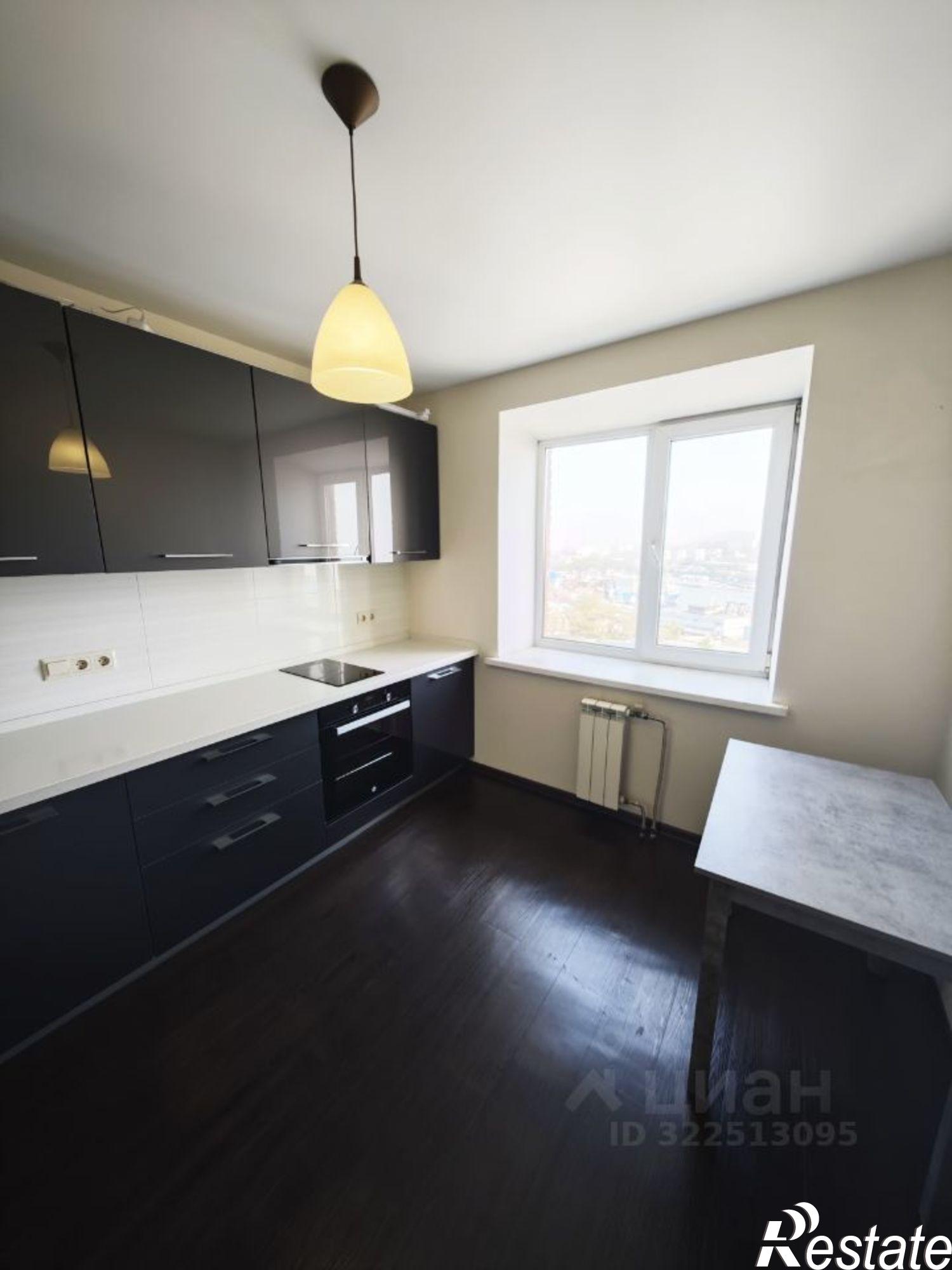 Сдать квартиру за 25 000 рублей на улица Калинина, 115А