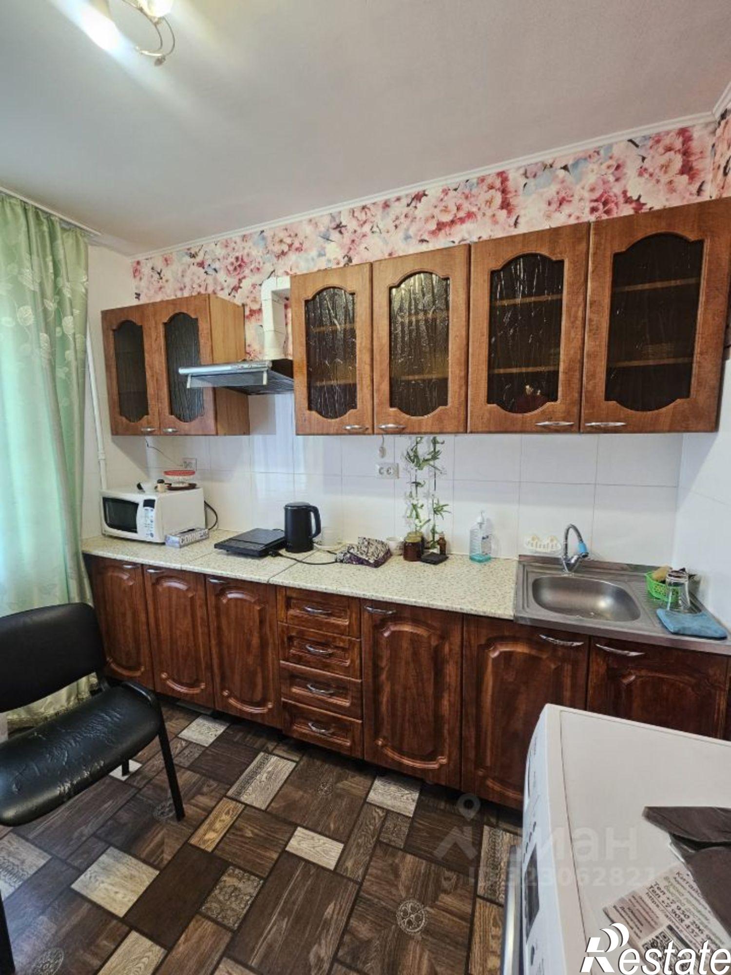 Сдать квартиру за 21 000 рублей на ул Гульбиновича, 18