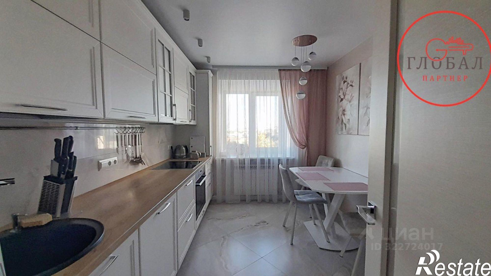 Сдать квартиру за 80 000 рублей на улица Толстого, 43А