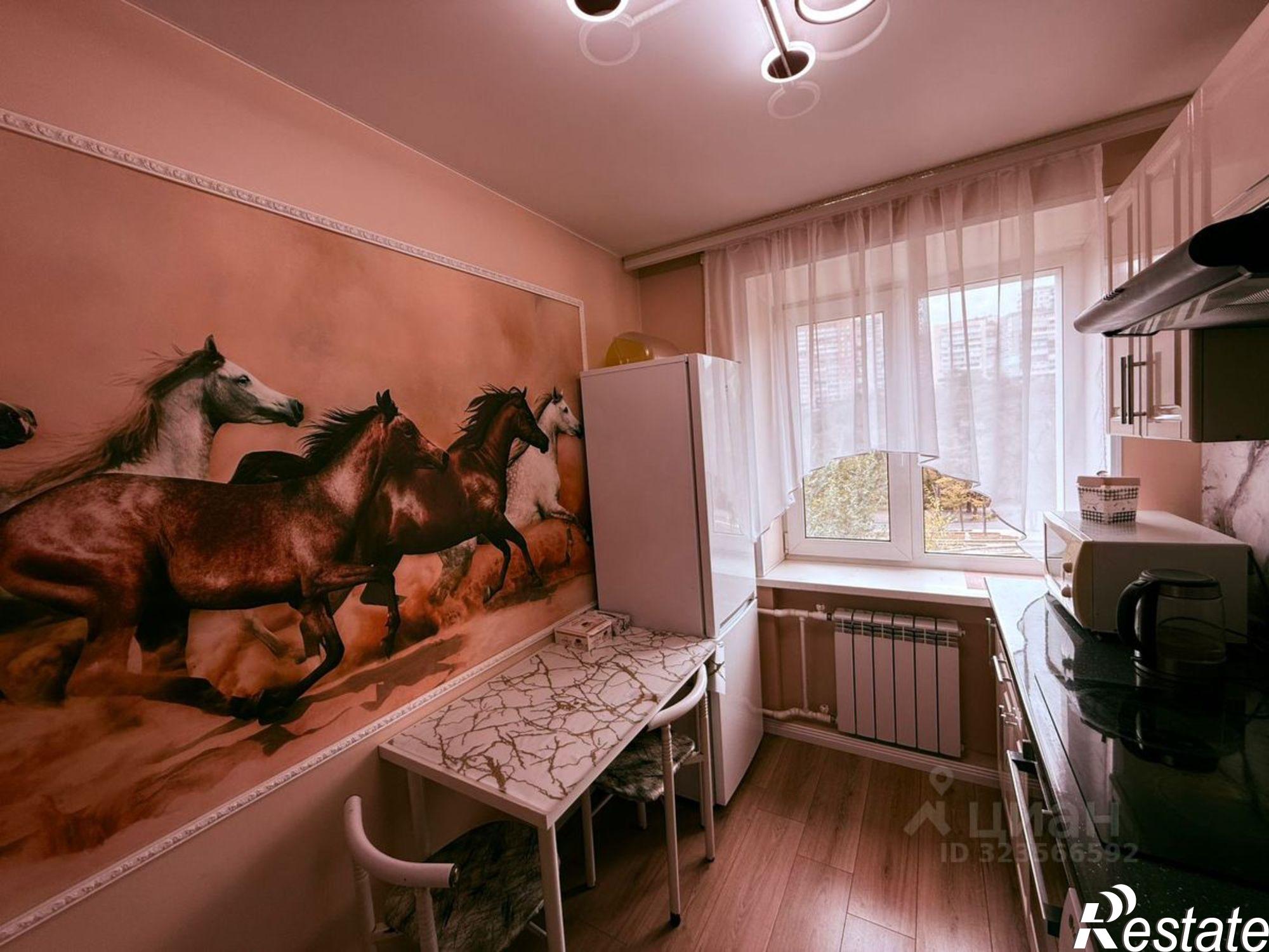 Сдать квартиру за 26 000 рублей на улица Шепеткова, 37