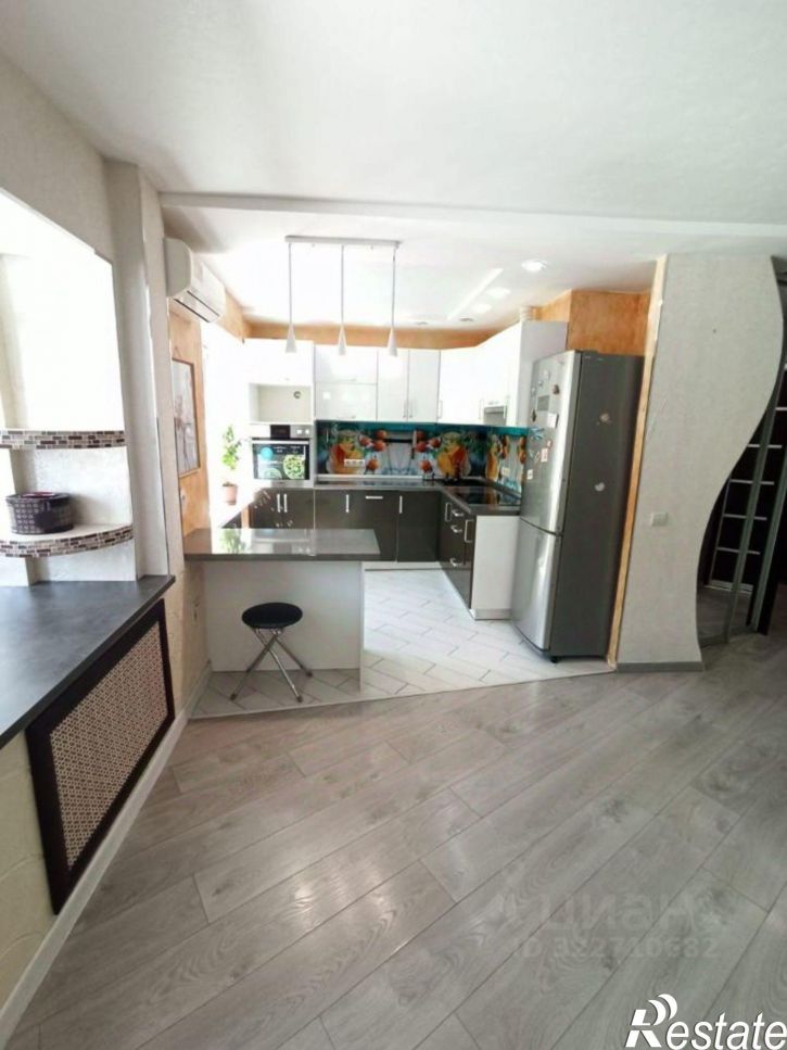 2-комн квартира улица Адмирала Кузнецова, 54А,  д. 54А