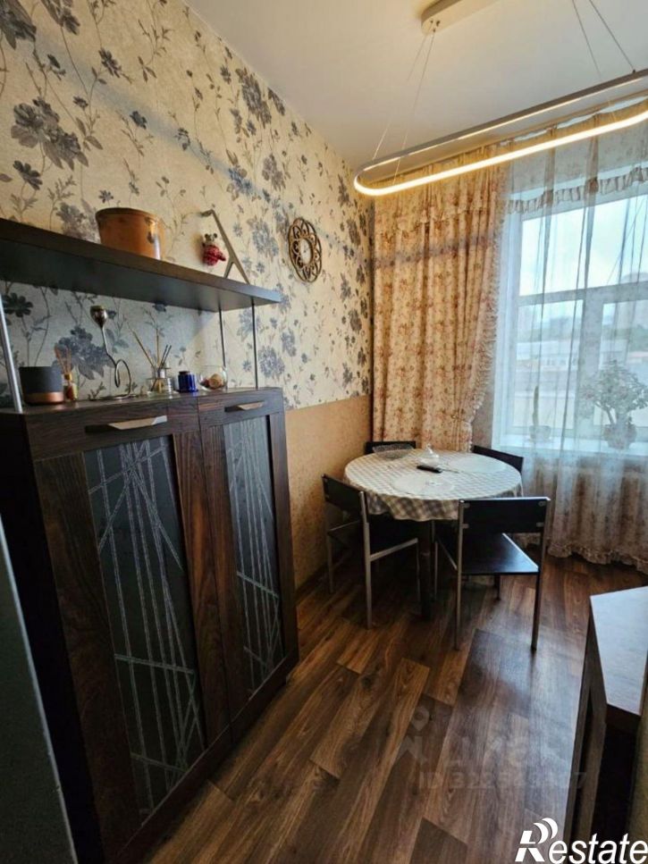 2-комн квартира Луговая улица, 21,  д. 21