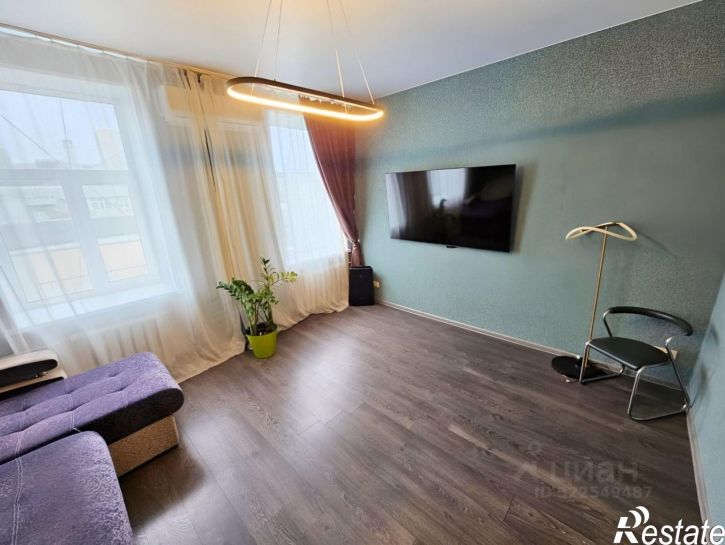 2-комн квартира Луговая улица, 21,  д. 21