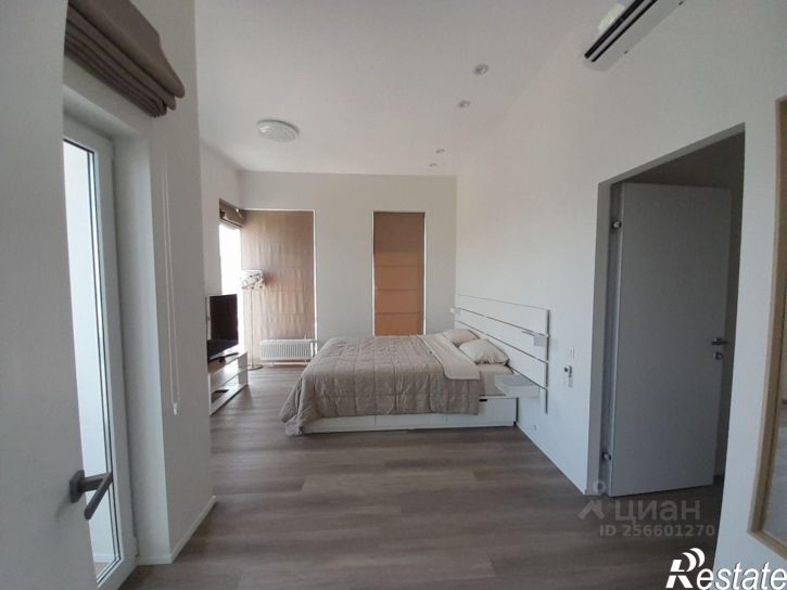 2-комн квартира Фонтанная улица, 3,  д. 3