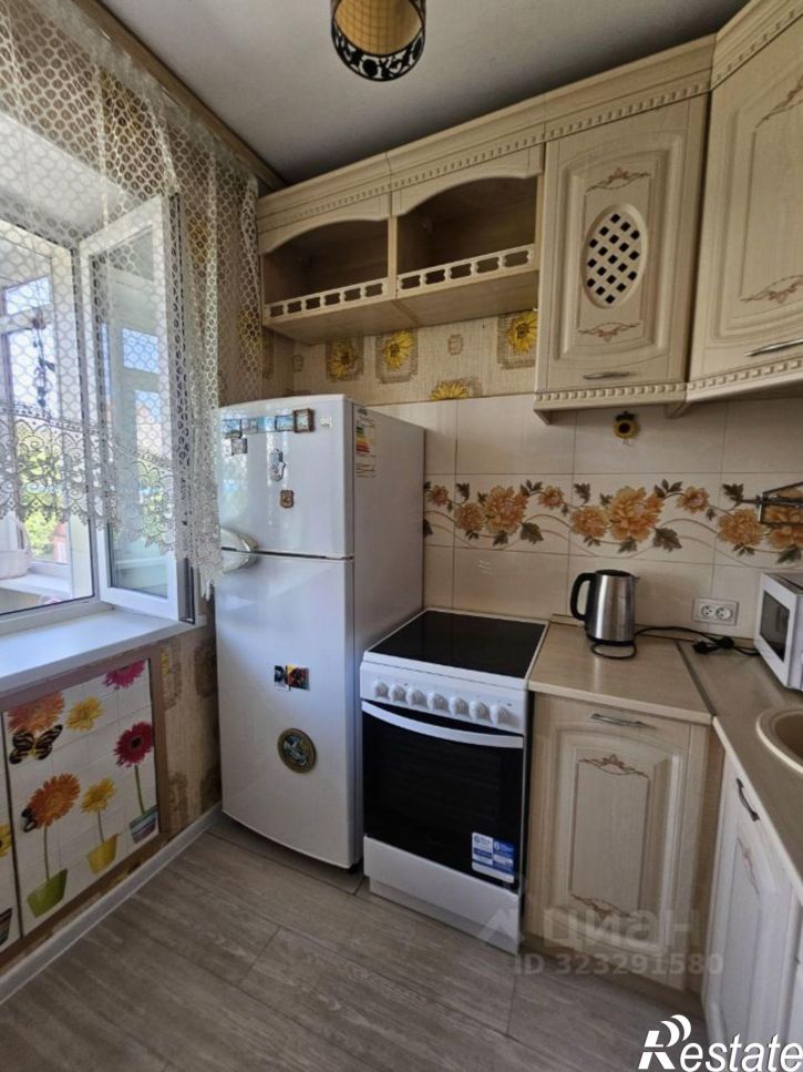 2-комн квартира ул Завойко, 6,  д. 6