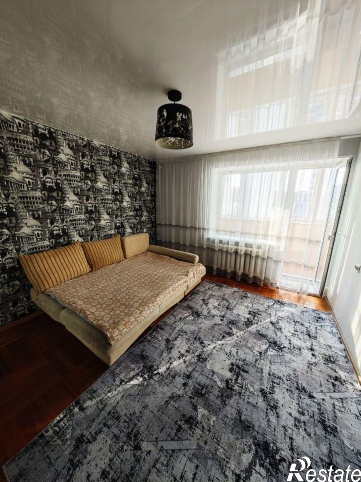 2-комн квартира ул Бестужева, 15,  д. 15