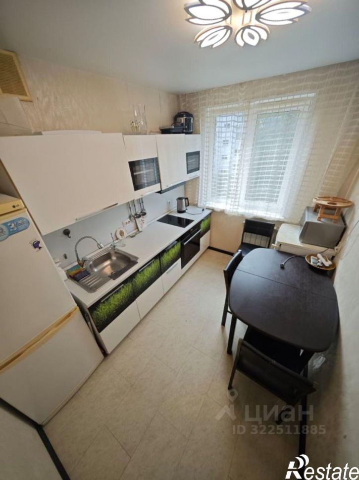 2-комн квартира улица Космонавтов, 11,  д. 11