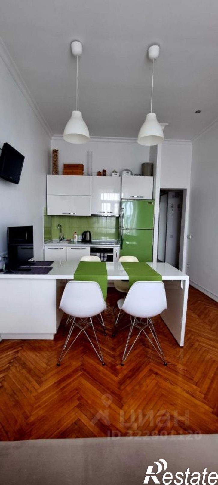 3-комн квартира Светланская улица, 87,  д. 87