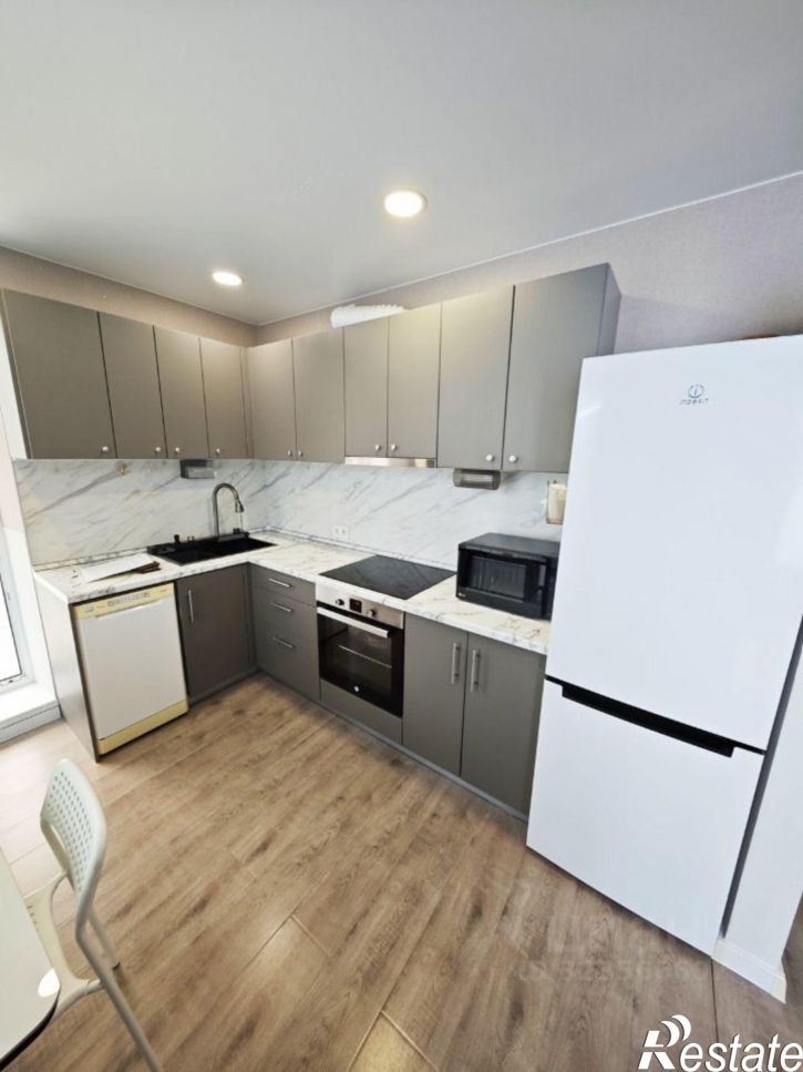 2-комн квартира Феодосийская улица, 46,  д. 46