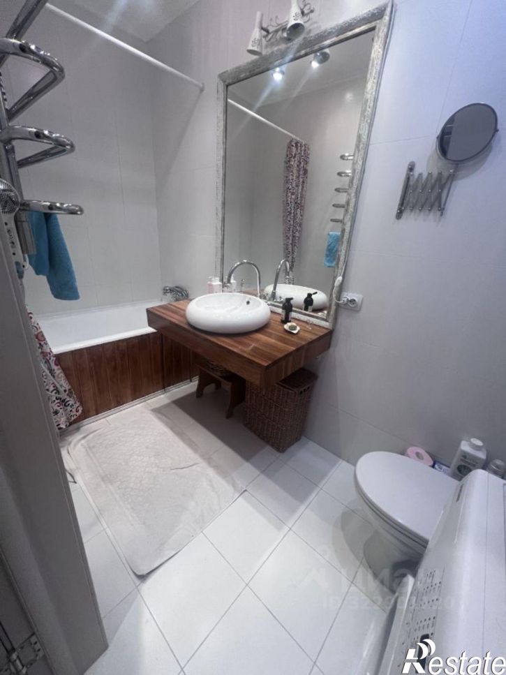 3-комн квартира Светланская улица, 87,  д. 87