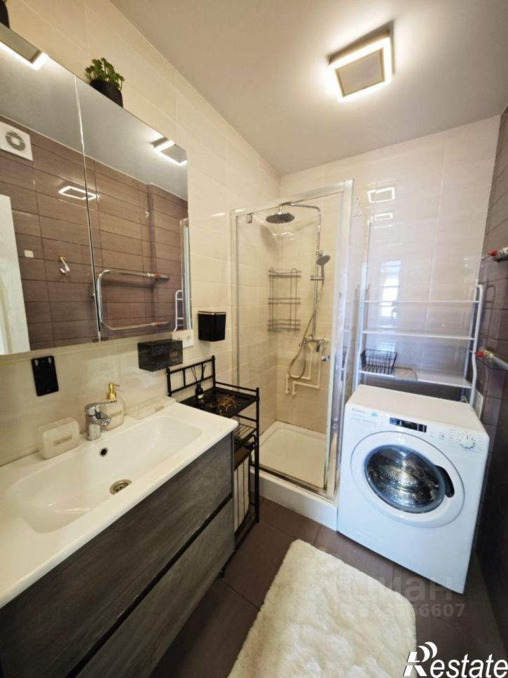 2-комн квартира Феодосийская улица, 46,  д. 46