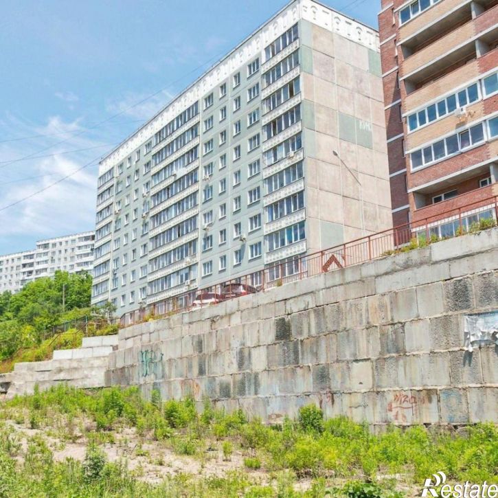 3-комн квартира ул Нейбута, 10,  д. 10