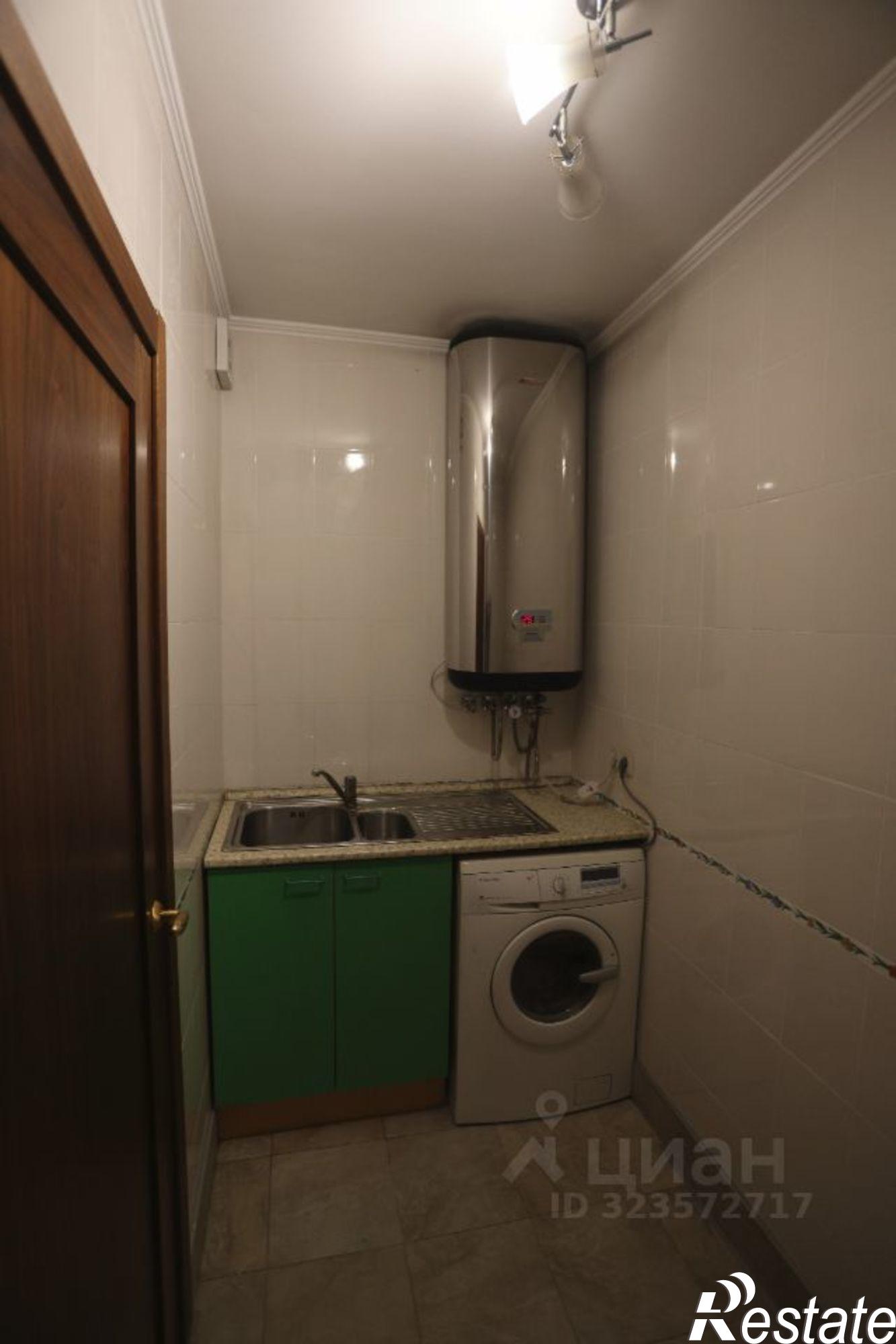 Купить квартиру за 25 000 000 рублей на улица Давыдова, 7