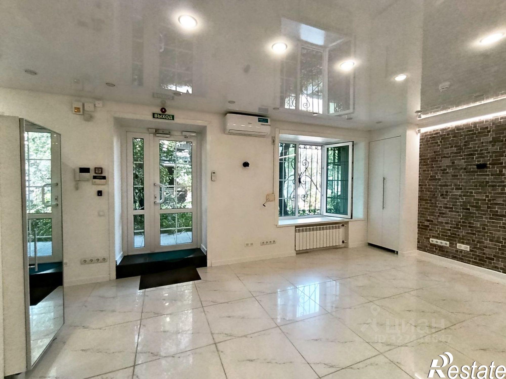 Купить помещение свободного назначения за 10 872 500 рублей на ул Посьетская, 28Б