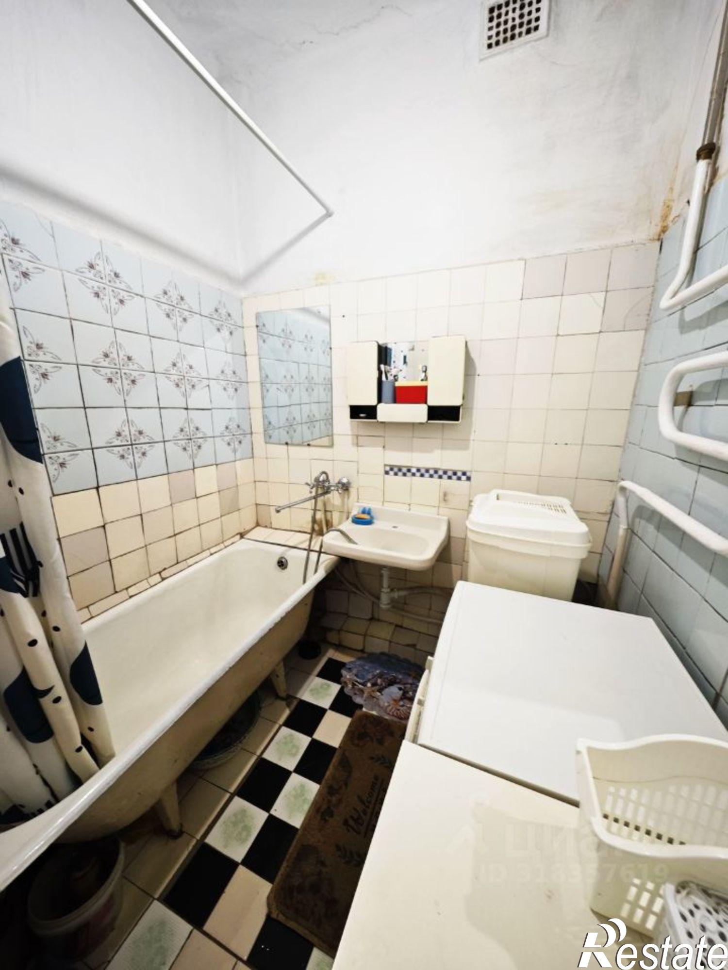 Сдать комнату за 10 000 рублей на ул Прапорщика Комарова, 52