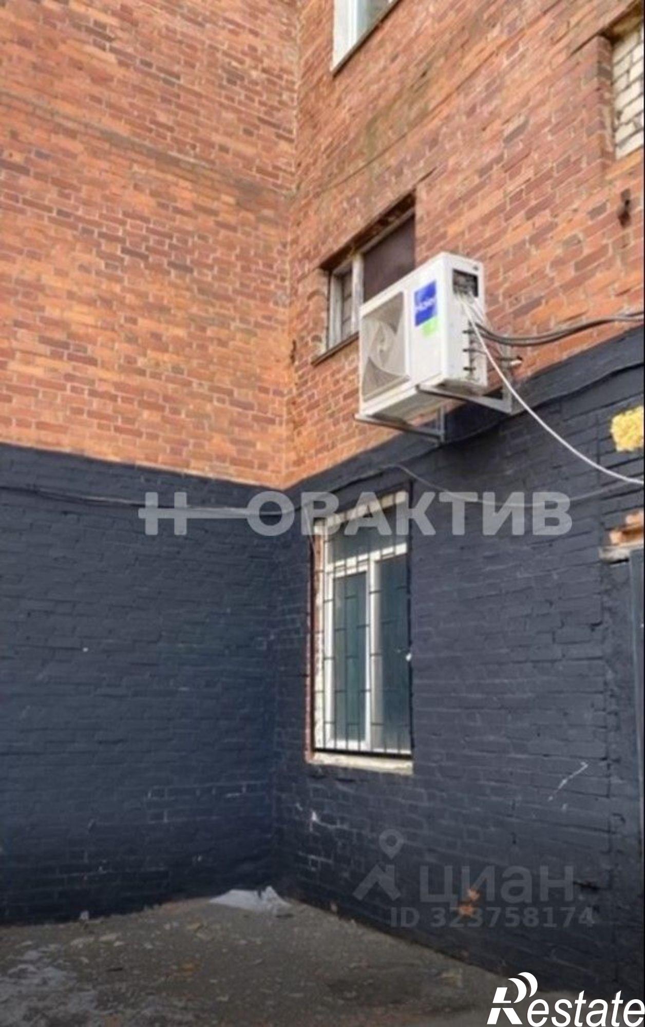 Купить помещение свободного назначения за 23 000 000 рублей на улица Часовитина, 13