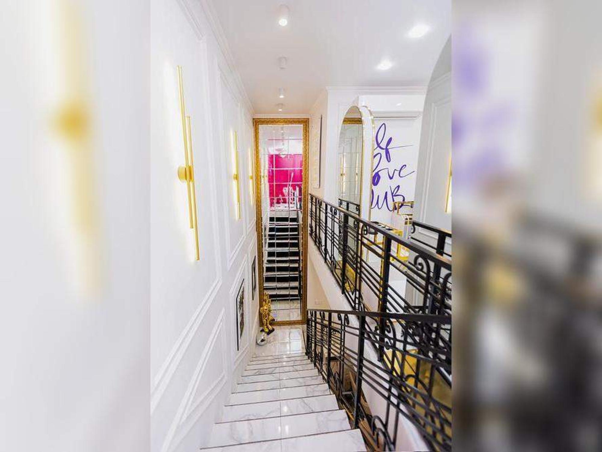 Купить помещение свободного назначения за 13 000 000 рублей на Московская улица, д.1стр2