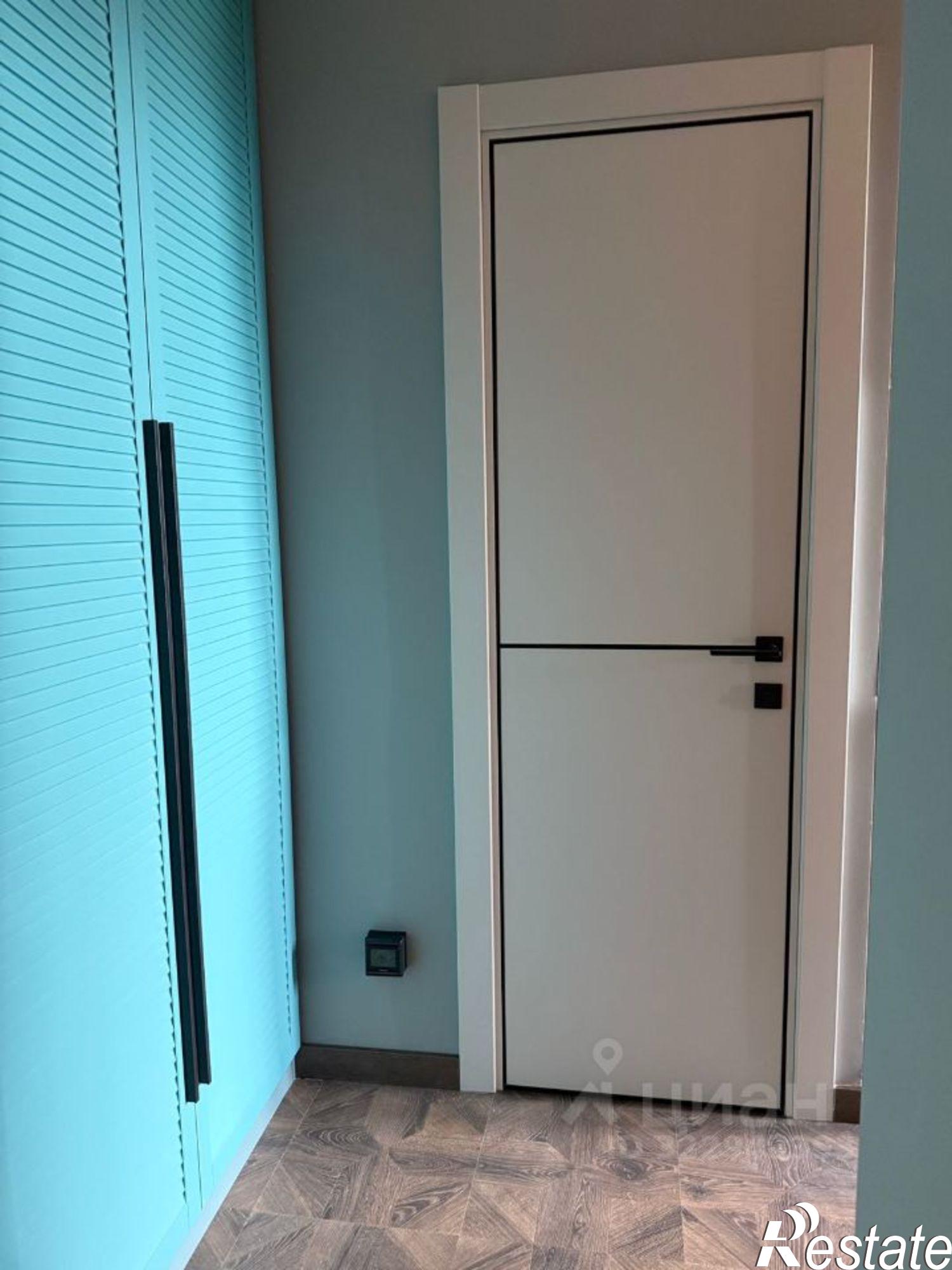 Сдать квартиру за 100 000 рублей на Океанский пр-кт, 41