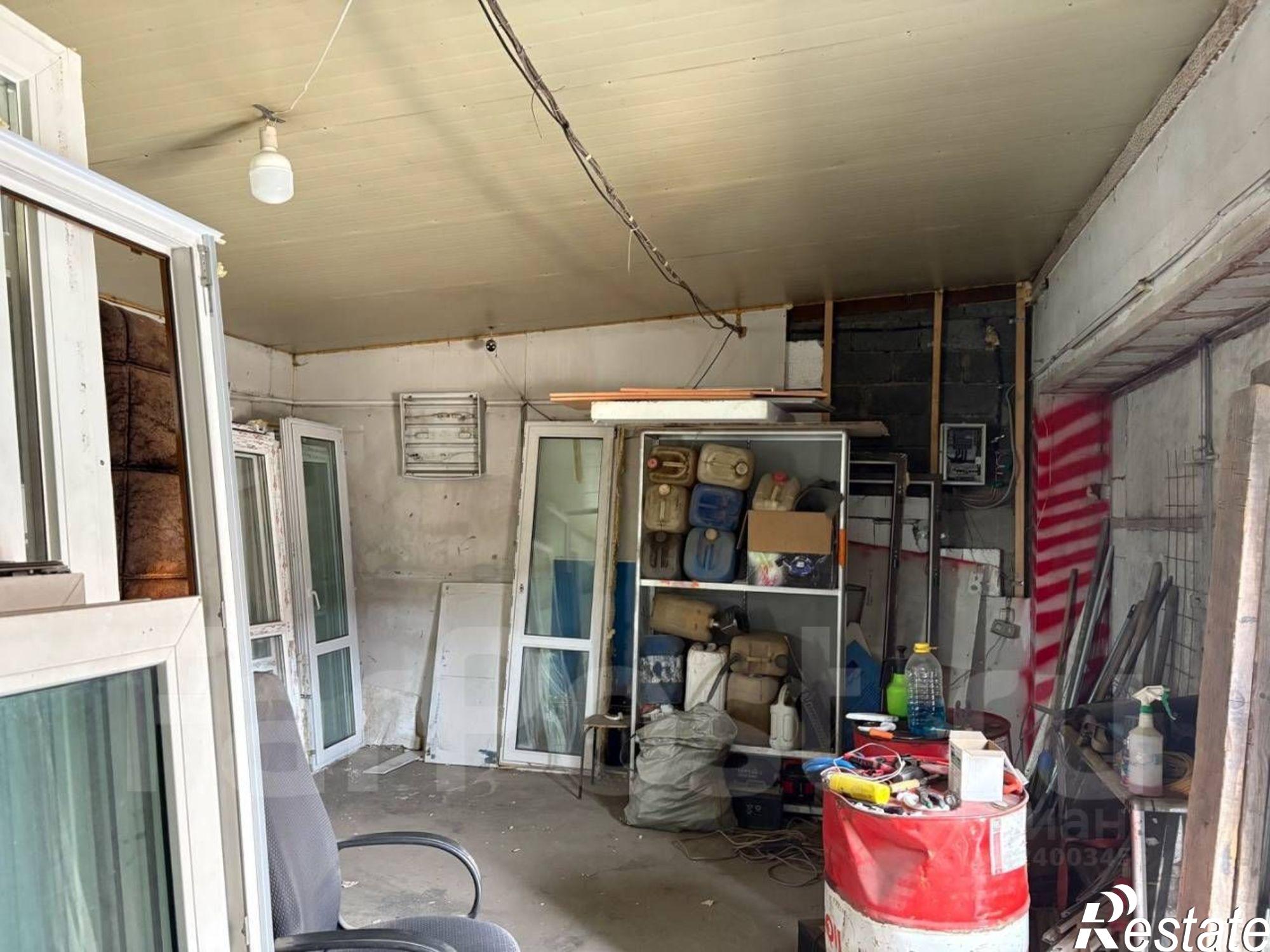 Купить гараж, место в паркинге за 13 000 000 рублей на Днепровская улица, 19Б