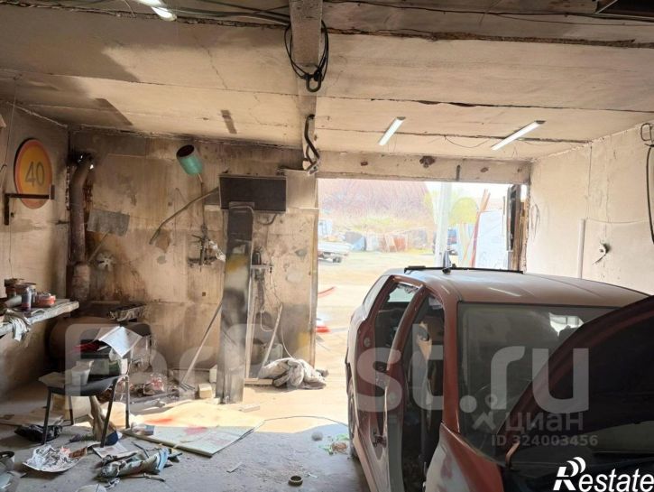 Гараж/парковка Днепровская улица, 19Б,  д. 19Б