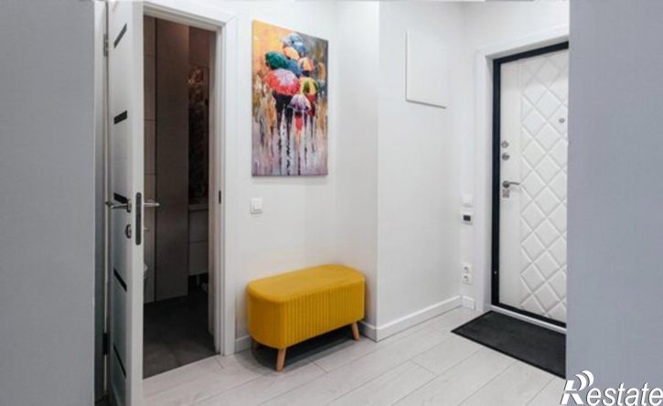 3-комн квартира улица Крыгина, 40,  д. 40