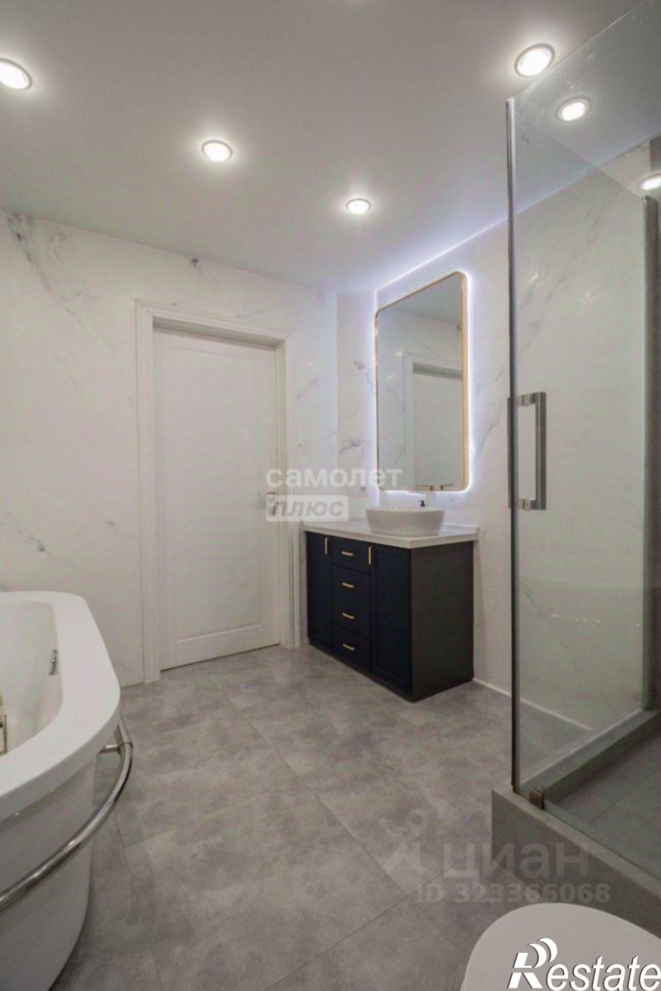 Купить квартиру за 14 650 000 рублей на Луговая улица, 76