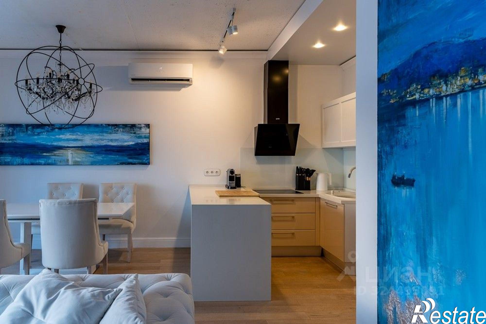 Купить квартиру за 65 000 000 рублей на Набережная улица, 5В