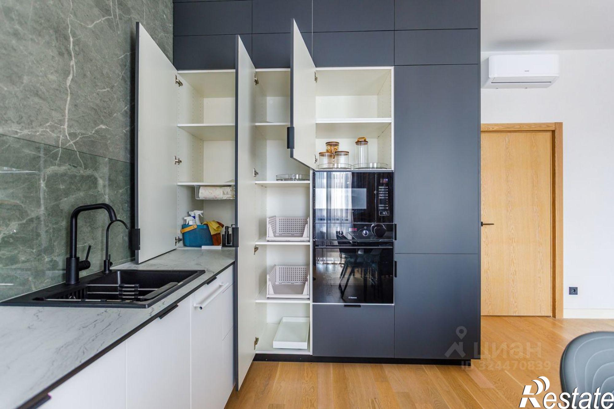 Сдать квартиру за 130 000 рублей на Авроровская улица, 6 к1