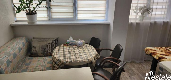 3-комн квартира улица Крыгина, 40,  д. 40