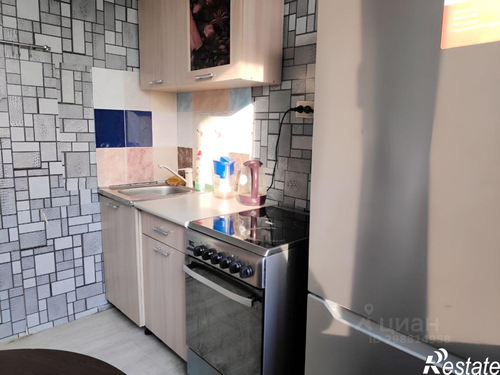 Сдать квартиру за 15 000 рублей на ул Новожилова, 3а