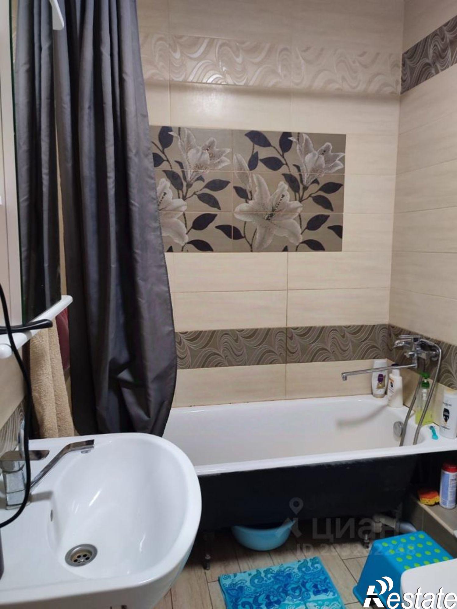 Сдать квартиру за 45 000 рублей на пр-кт 100-летия Владивостока, 100В