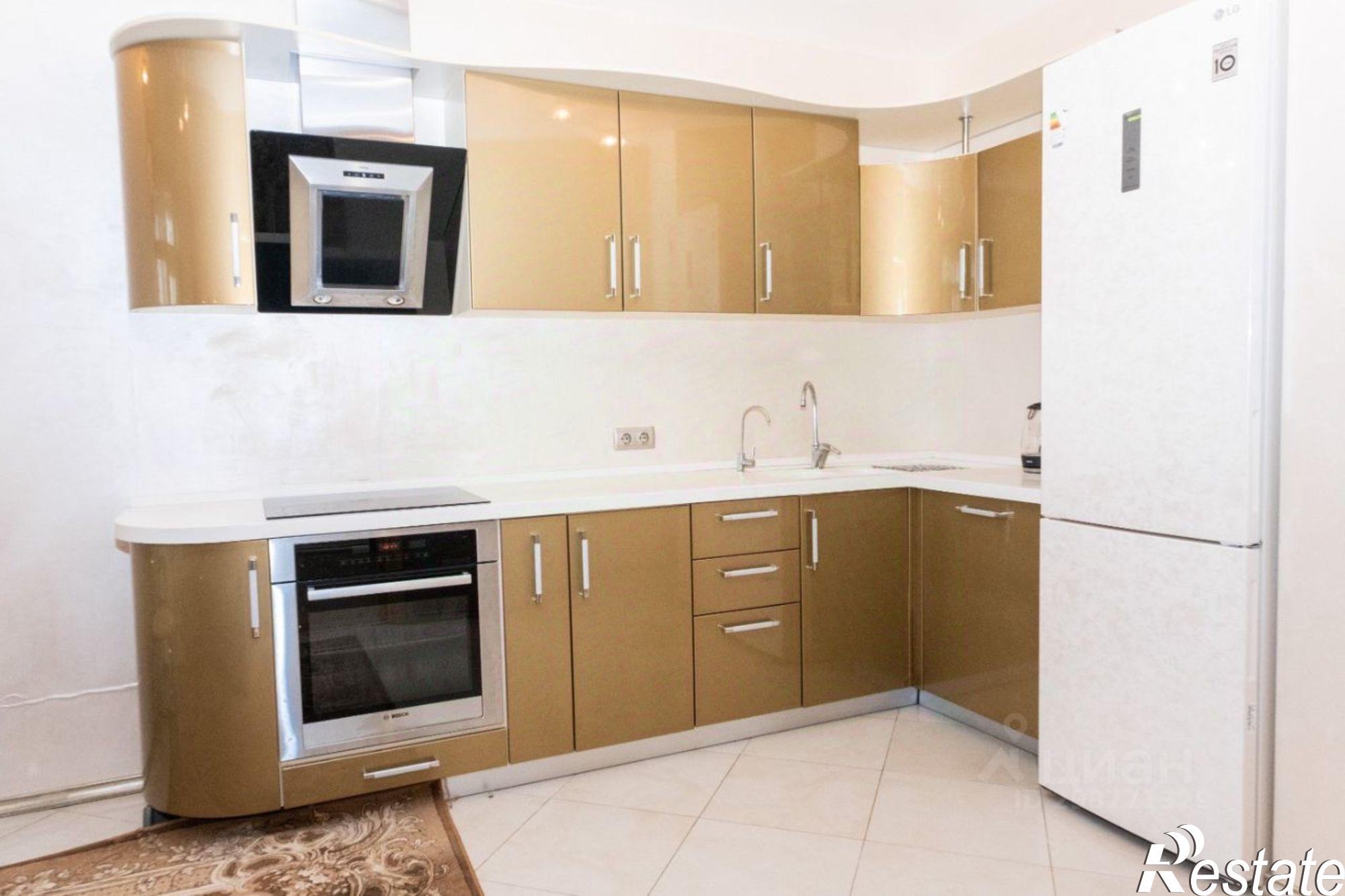 Сдать квартиру за 38 000 рублей на ул Некрасовская, 90