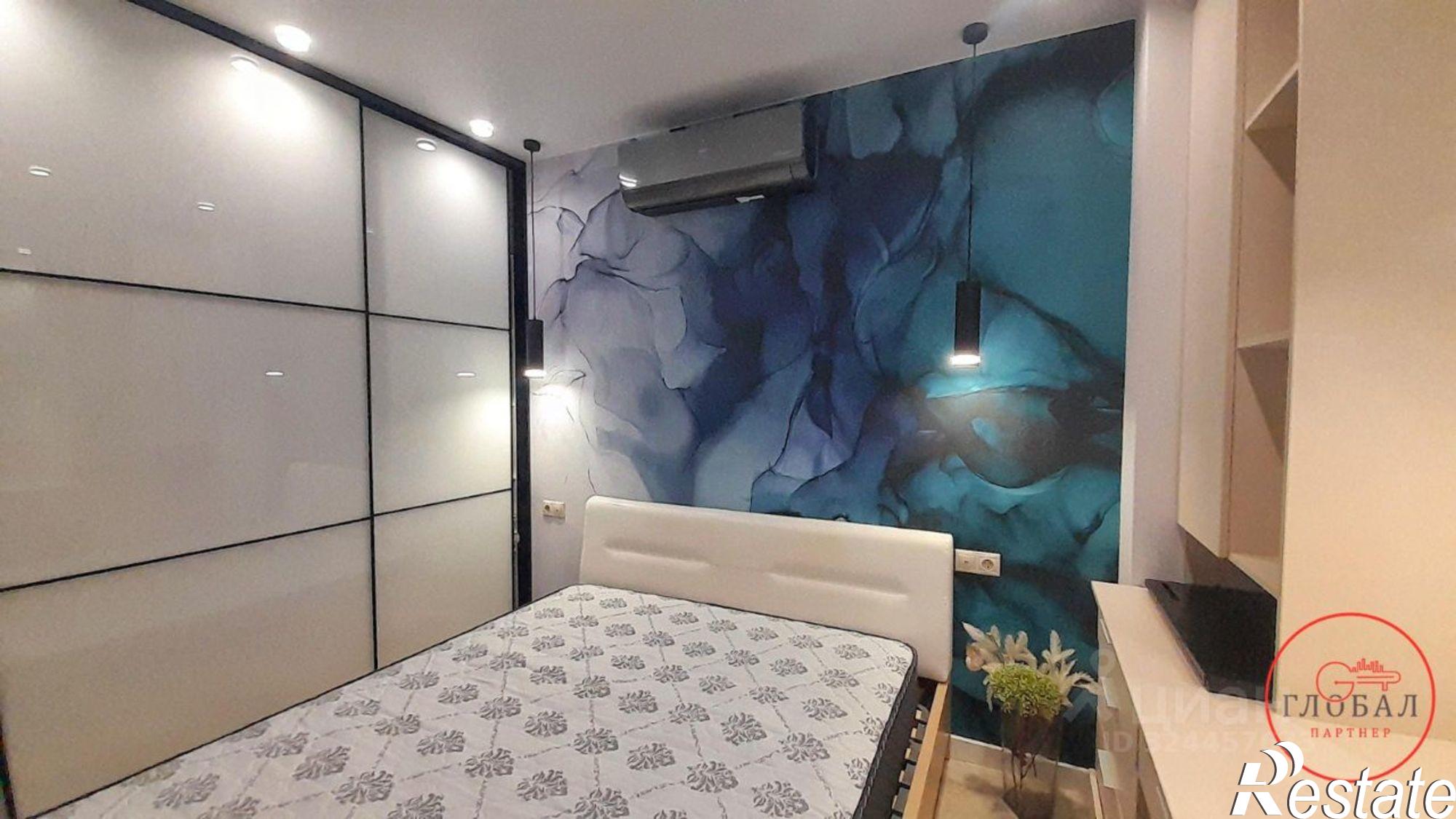 Сдать квартиру за 68 000 рублей на пр-кт 100-летия Владивостока, 178