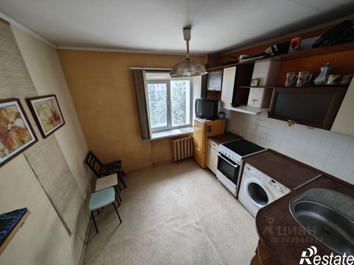 1-комн квартира проспект 100-летия Владивостока, 24,  д. 24