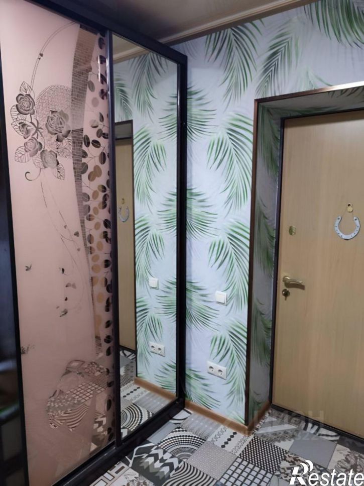 2-комн квартира пр-кт 100-летия Владивостока, 100В,  д. 100В