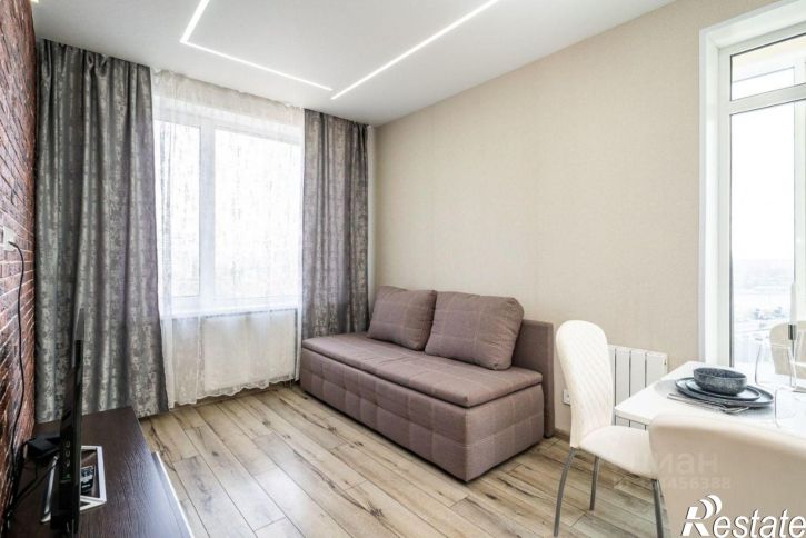 2-комн квартира Брянская улица, 18,  д. 18