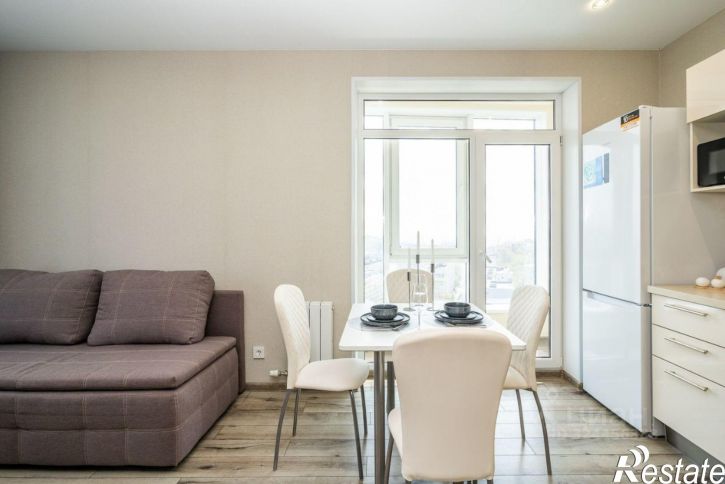 2-комн квартира Брянская улица, 18,  д. 18