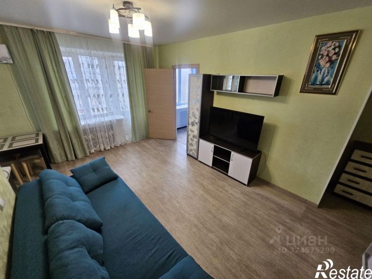 2-комн квартира ул Олега Кошевого, 33,  д. 33