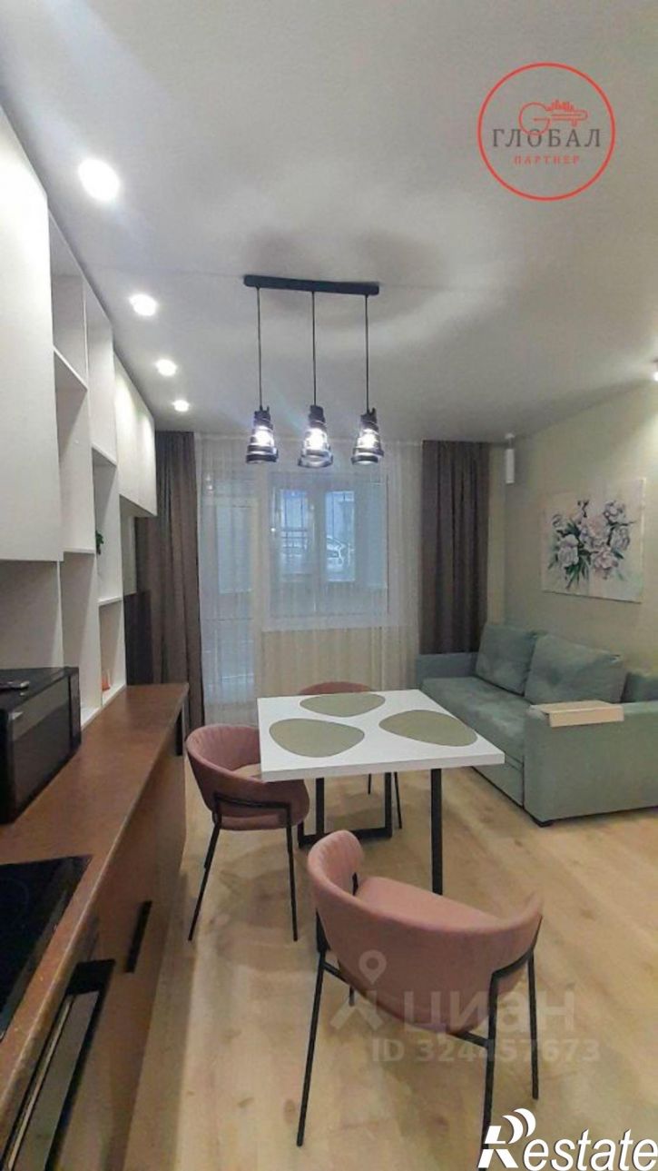 3-комн квартира пр-кт 100-летия Владивостока, 178,  д. 178