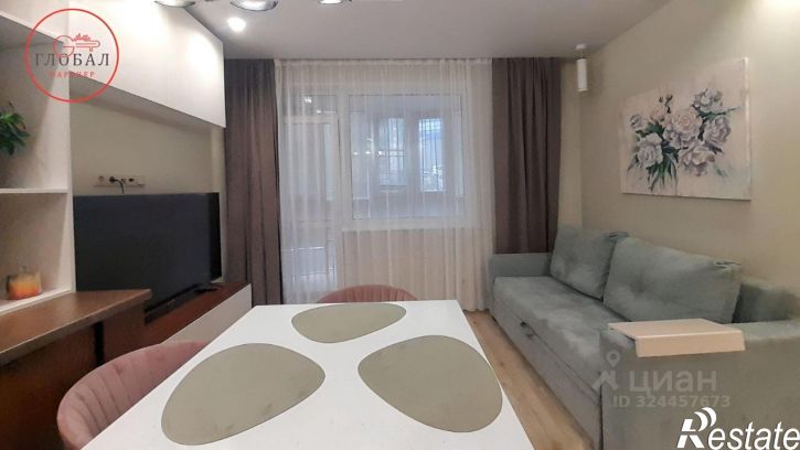 3-комн квартира пр-кт 100-летия Владивостока, 178,  д. 178