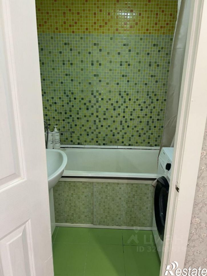 2-комн квартира Харьковская улица, 3,  д. 3