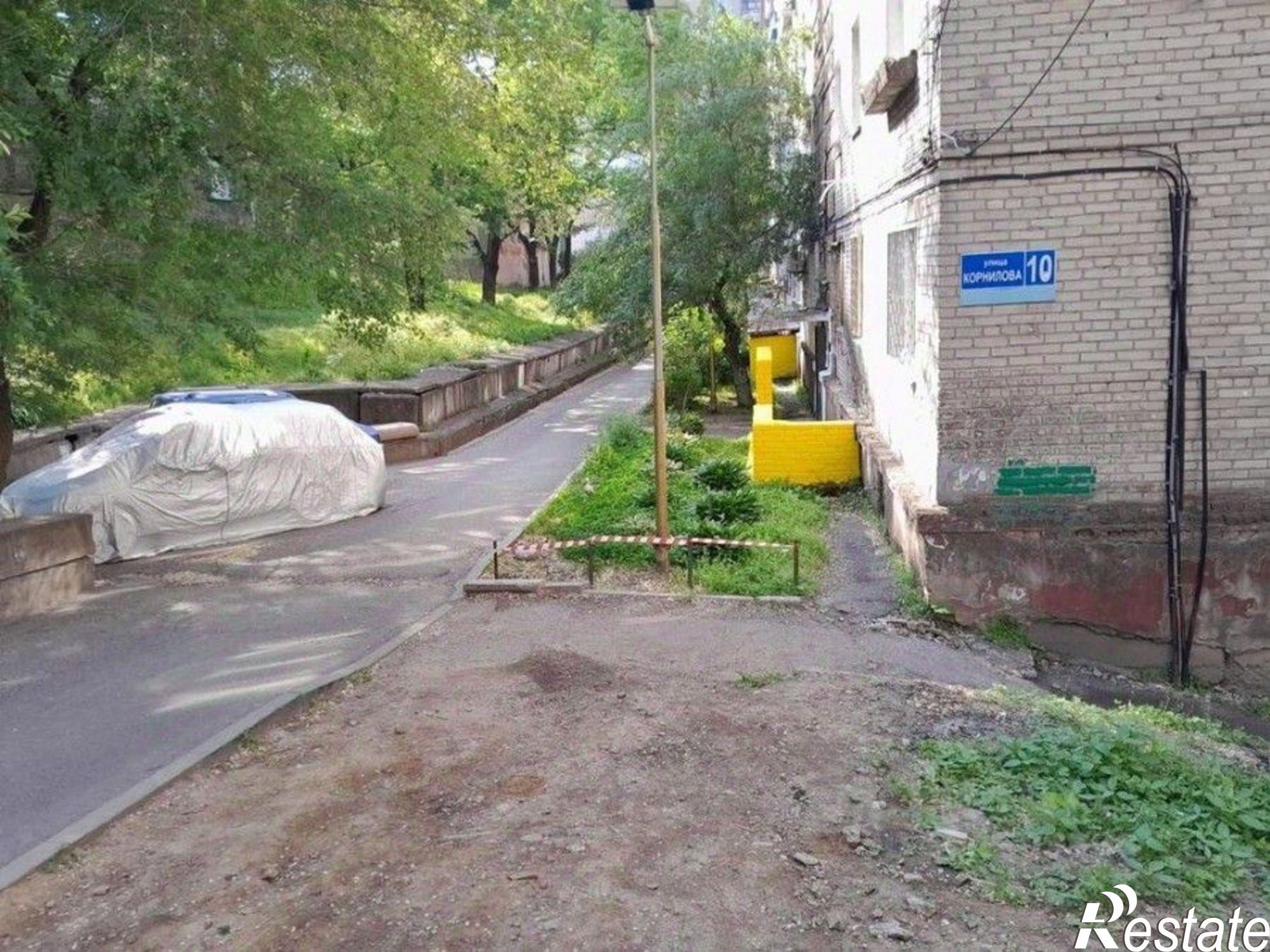 Купить квартиру за 3 680 000 рублей на ул Адмирала Корнилова, 10