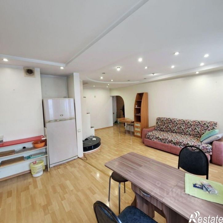 3-комн квартира улица Кирова, 15А,  д. 15А
