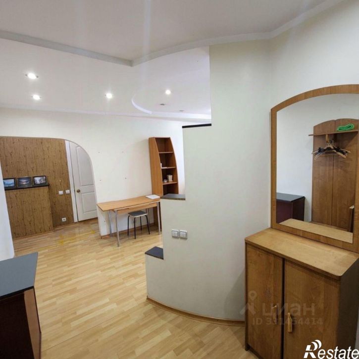 3-комн квартира улица Кирова, 15А,  д. 15А