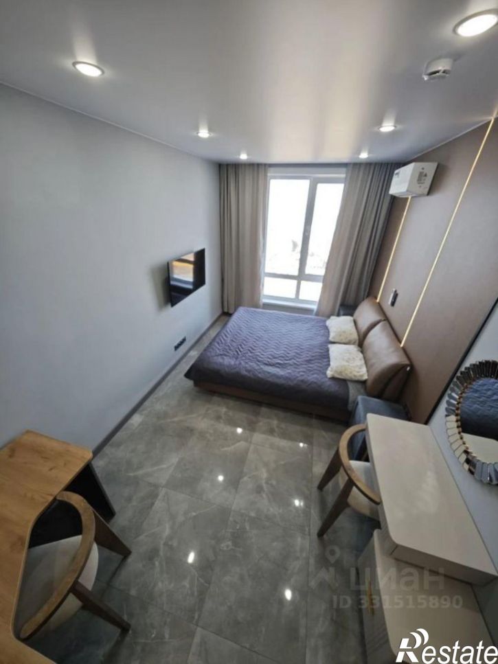 2-комн квартира Пихтовая улица, 38,  д. 38