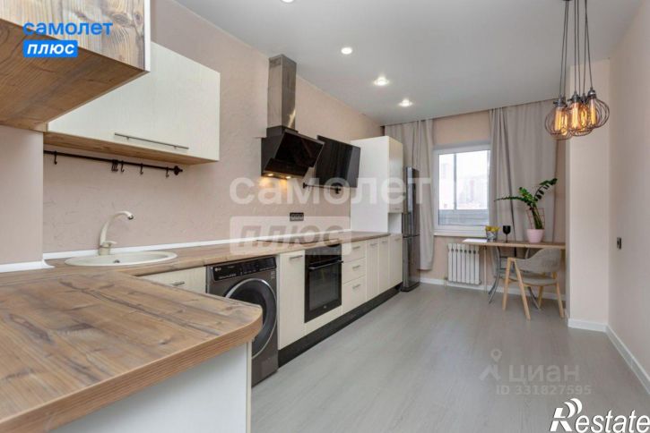 3-комн квартира ул Анны Щетининой, 3,  д. 3