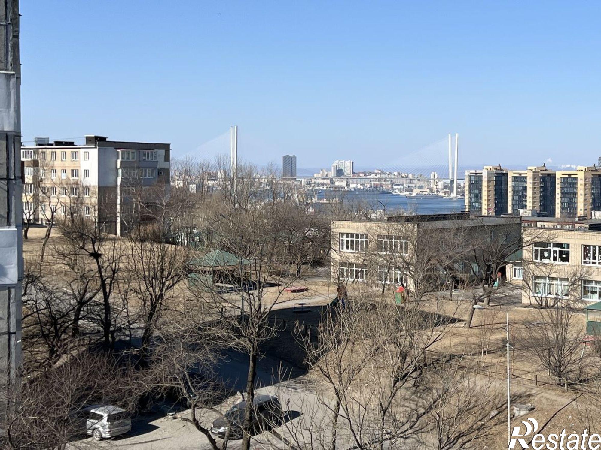 Купить комнату за 2 400 000 рублей на ул Связи, 22