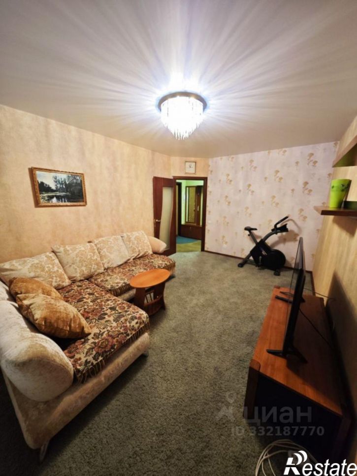 3-комн квартира ул Надибаидзе, 1,  д. 1